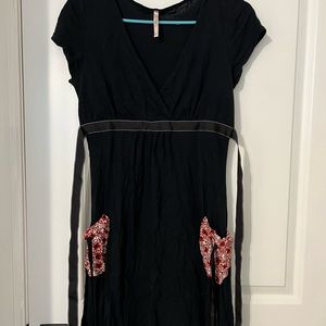 Rue21 V-Neck dress